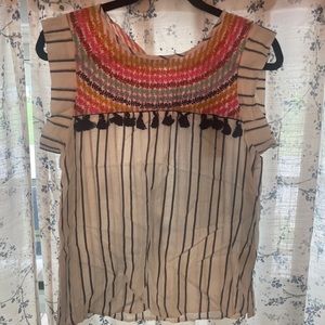 Beautiful boutique shirt - NWT size S